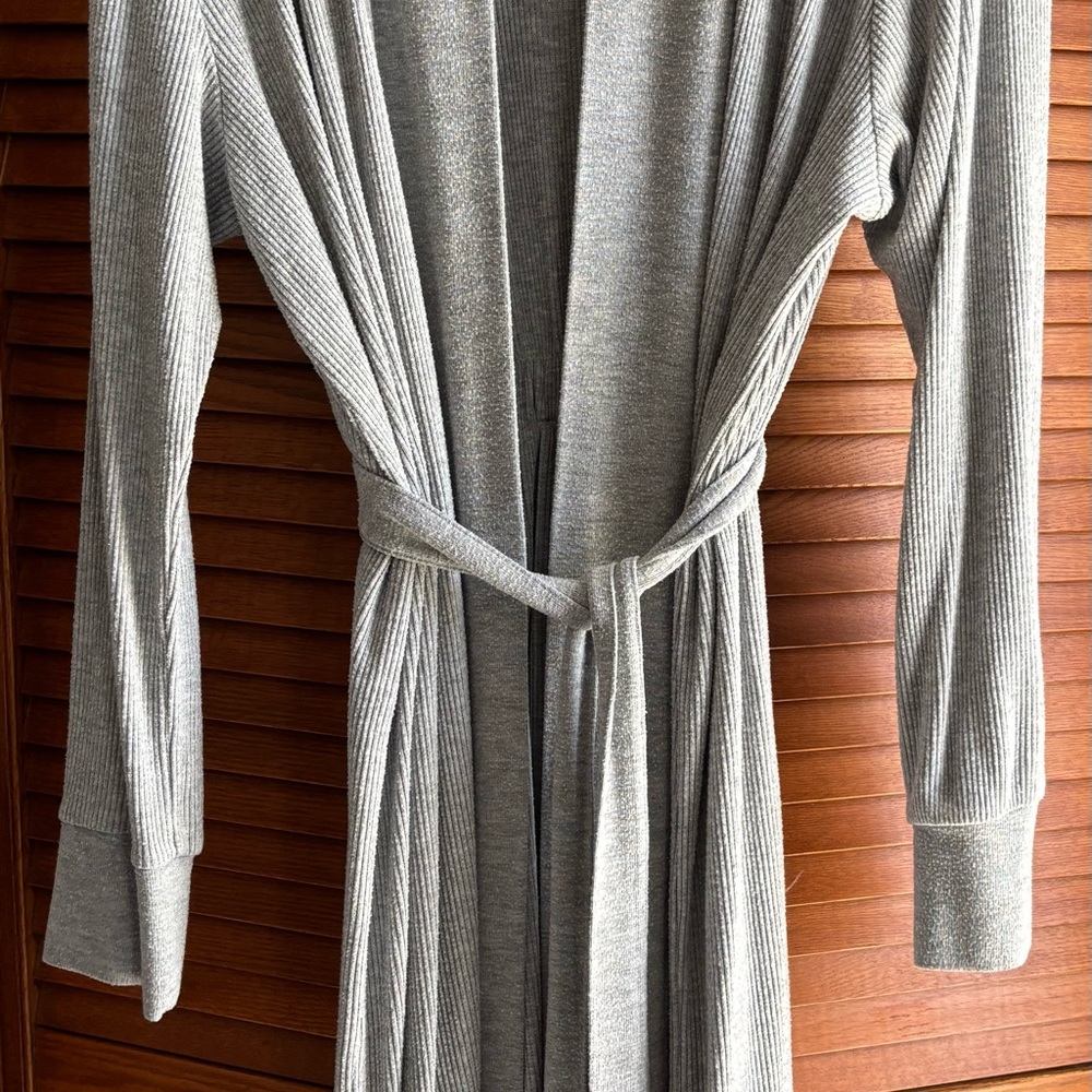 Elegant Gray Ribbed Robe with Belt